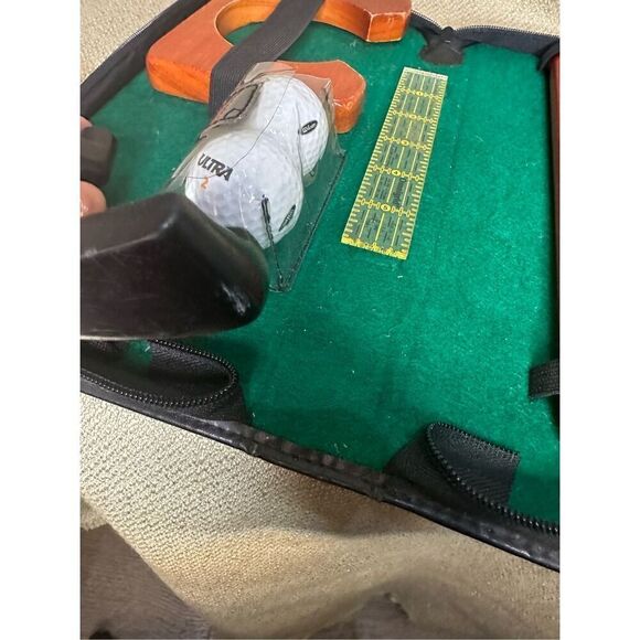 Golf Putting Set Executive Travel Collapsible Putter Office Golfing Case Kit - Picture 6 of 9